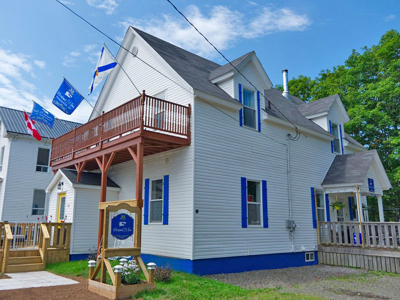 The Pleasant Street Inn Bed and Breakfast